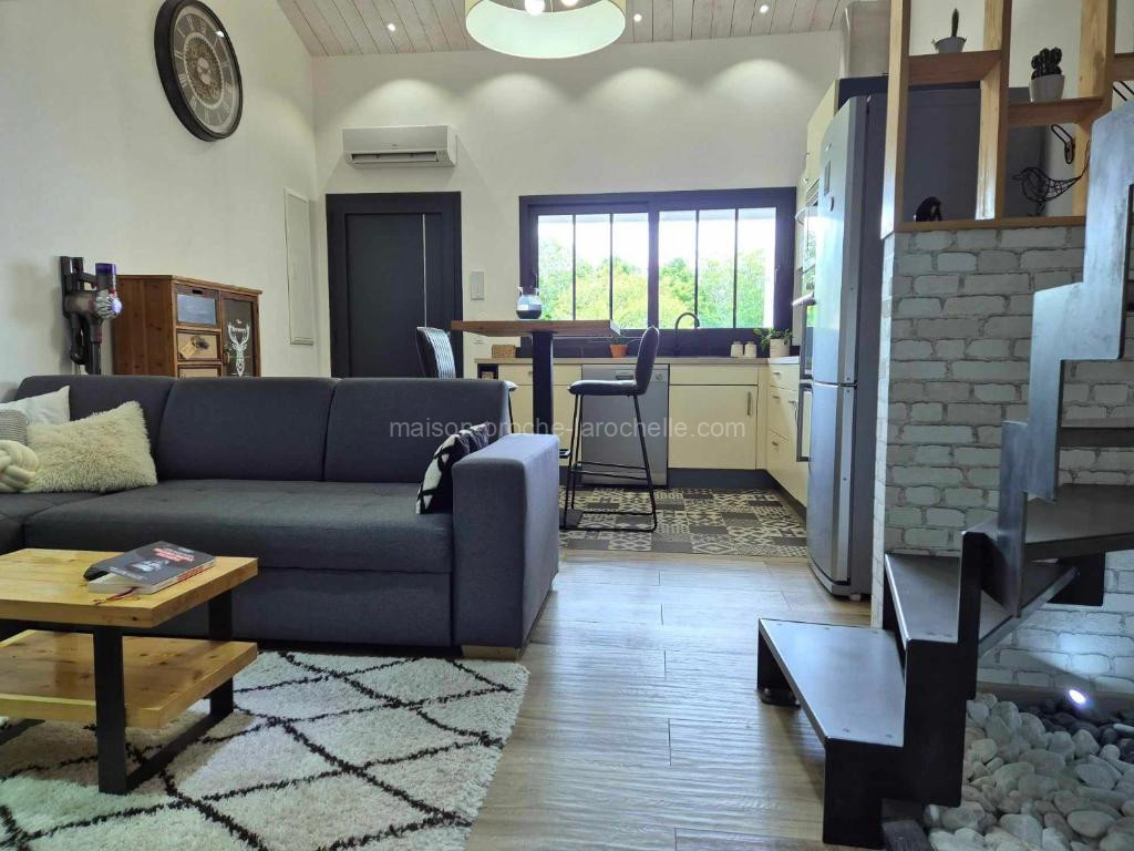 Photo de Maisonnette cosy proche de La Rochelle et de L'Ile de Ré